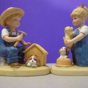 Pair of HOMCO Denim Days Figurine Set #1503 Puppy Love 1985 Home Interiors